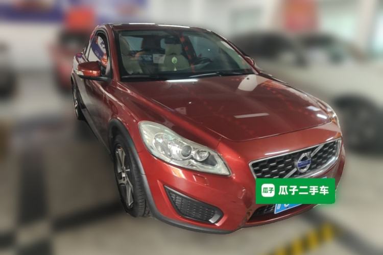 Used Volvo C30 2013 2.0L Xuan Dong Edition Front Right 45 Deg