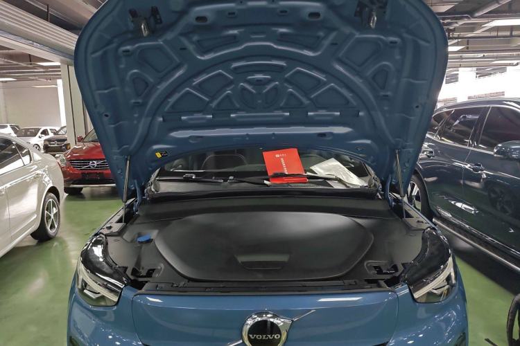 Used Volvo C40 2024 Long-Range Version Engine Bay