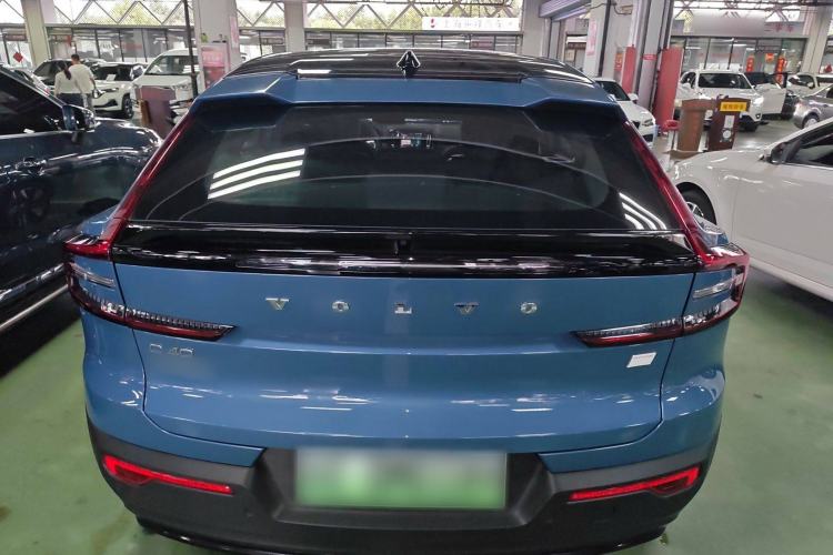 Used Volvo C40 2024 Long-Range Version Exterior 4