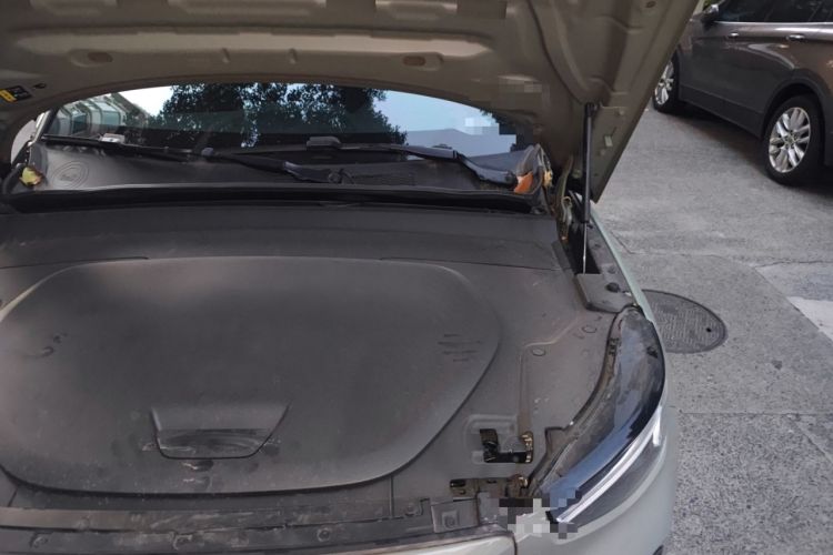 Used Volvo C40 2022 Long-Range PRO Version Engine Bay Left