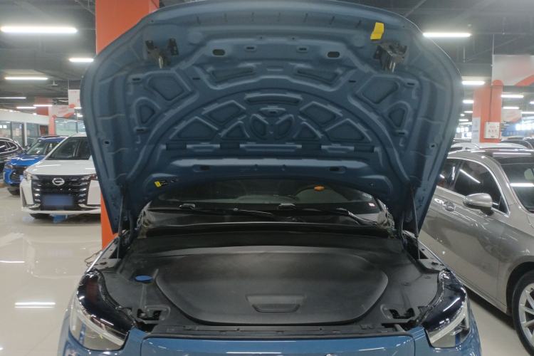 Used Volvo C40 2022 Long-Range PRO Version Engine Bay