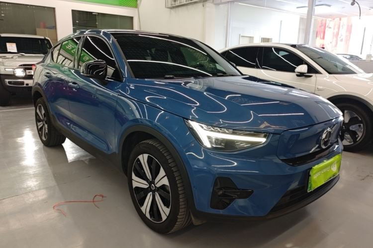 Used Volvo C40 2022 Long-Range PRO Version Exterior 1