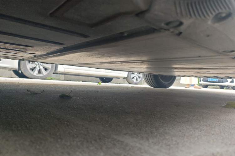 Used Volvo C40 2022 Long-Range PRO Version Chassis Front Left
