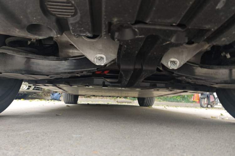 Used Volvo C40 2022 Long-Range PRO Version Chassis Rear