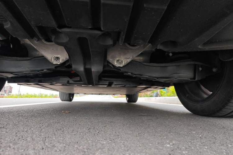 Used Volvo C40 2022 Long-Range Version Chassis Rear