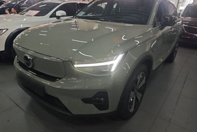 Used Volvo C40 2022 Long-Range PRO Version