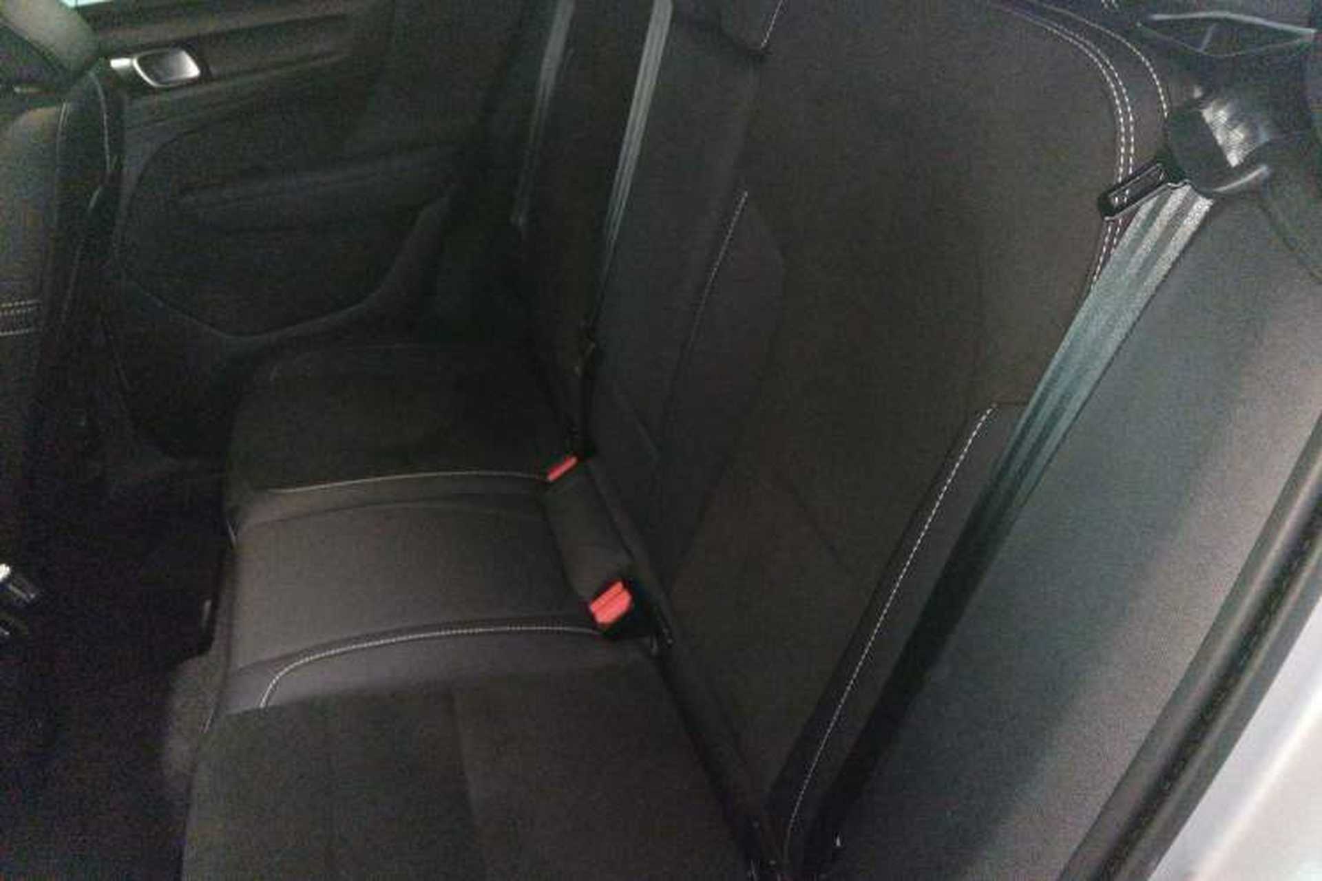 Used Volvo C40 2022 Long-Range PRO Version Interior 4