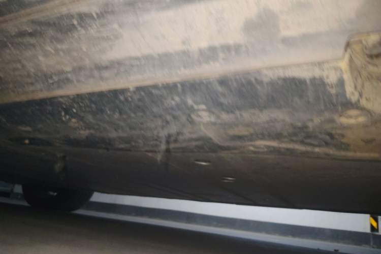 Used Volvo C40 2023 Long-Range PRO Version Chassis Rear Left