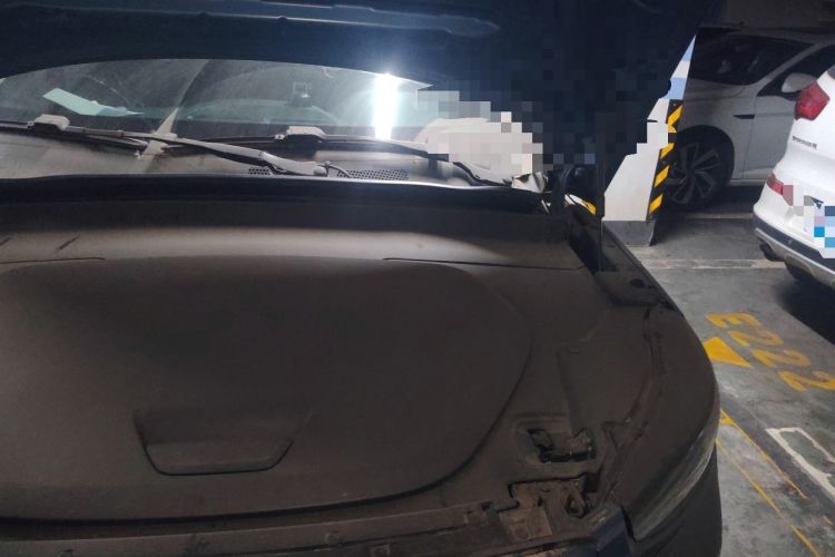 Used Volvo C40 2023 Long-Range PRO Version Engine Bay Left
