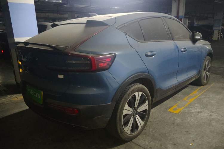 Used Volvo C40 2023 Long-Range PRO Version Rear Right 45 Deg