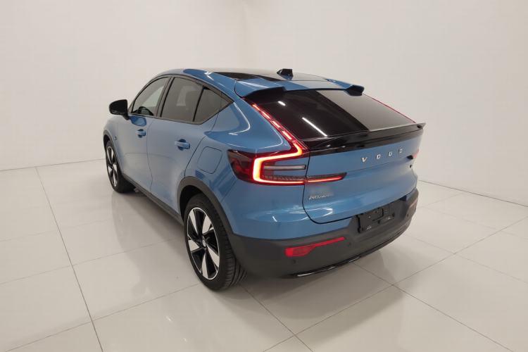 Used Volvo C40 2024 Long-Range PRO Version Exterior 2