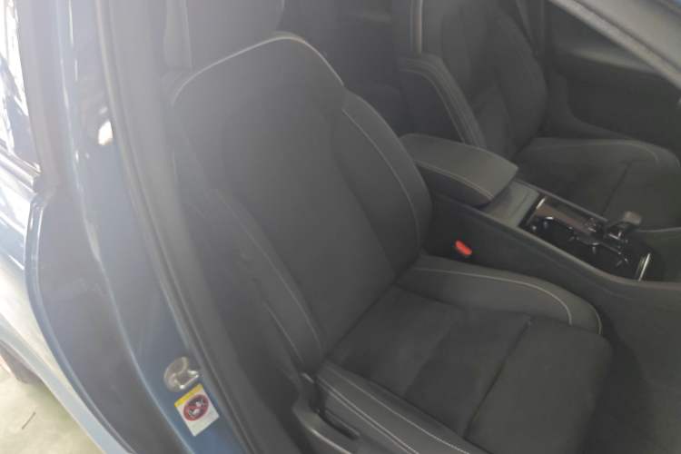 Used Volvo C40 2024 Long-Range PRO Version Right Front Seat