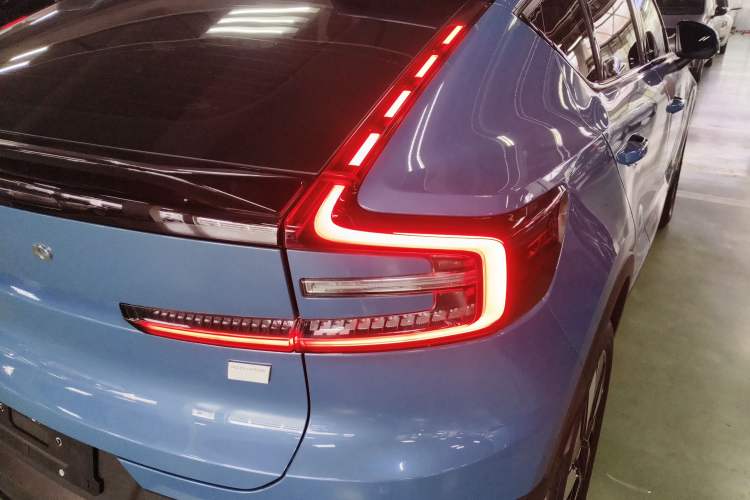 Used Volvo C40 2024 Long-Range PRO Version Right Rear Taillight