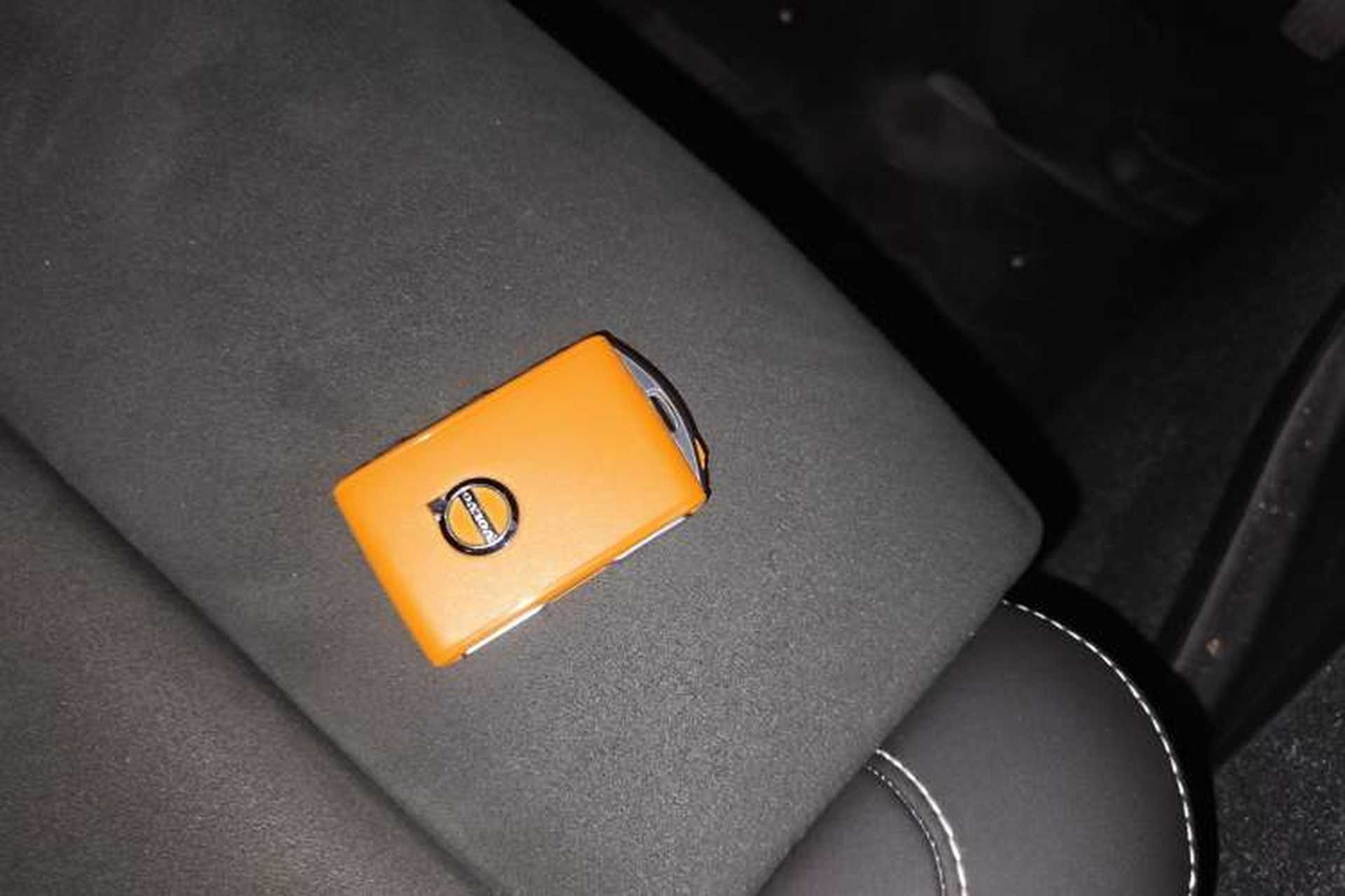 Used Volvo C40 2024 Long-Range PRO Version Vehicle Key