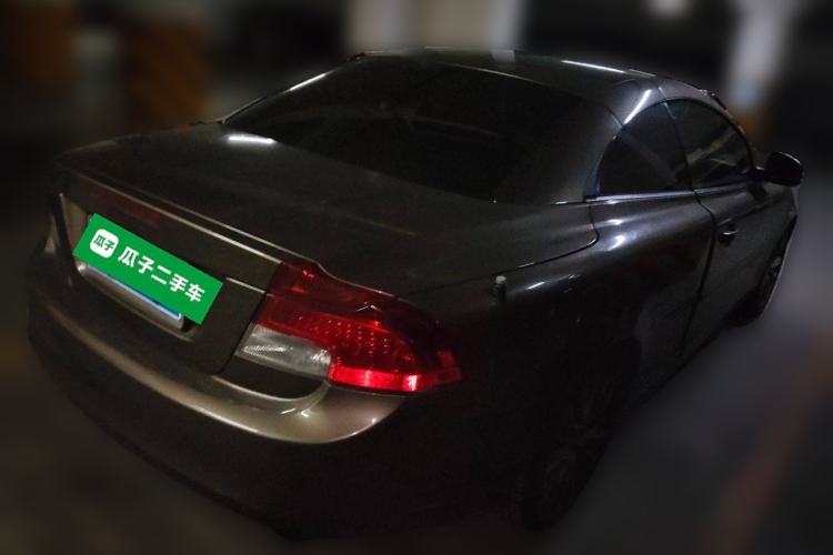 Used Volvo C70 2010 2.5T T5 Rear Right 45 Deg