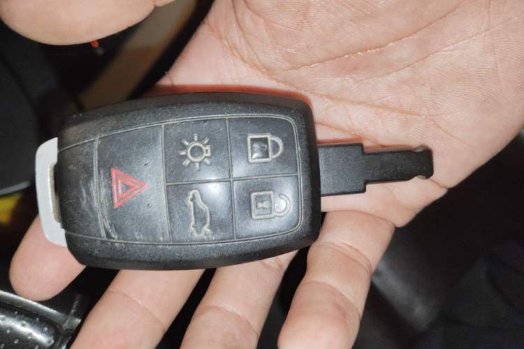Used Volvo C70 2010 2.5T T5 Vehicle Key