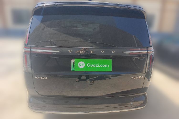 Used Volvo EM90 2025 Ultra Six-Seater Rear