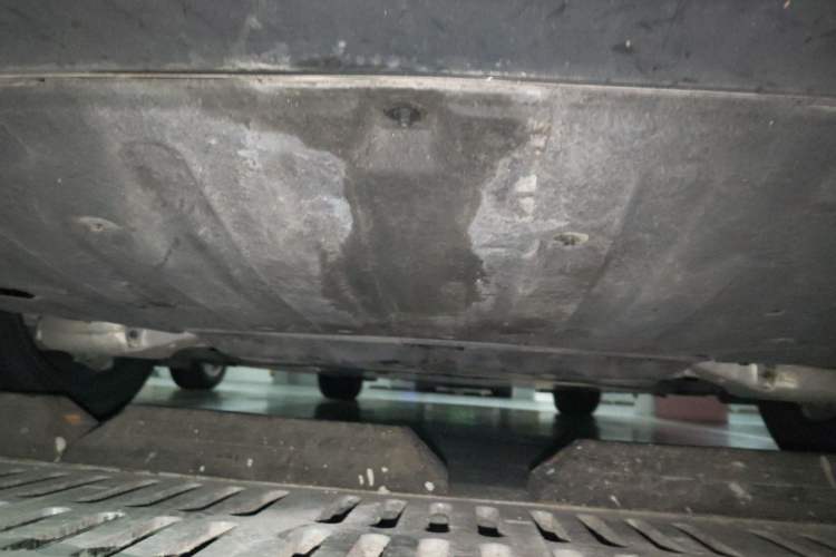 Used Volvo EM90 2025 Ultra Six-Seater Chassis Rear
