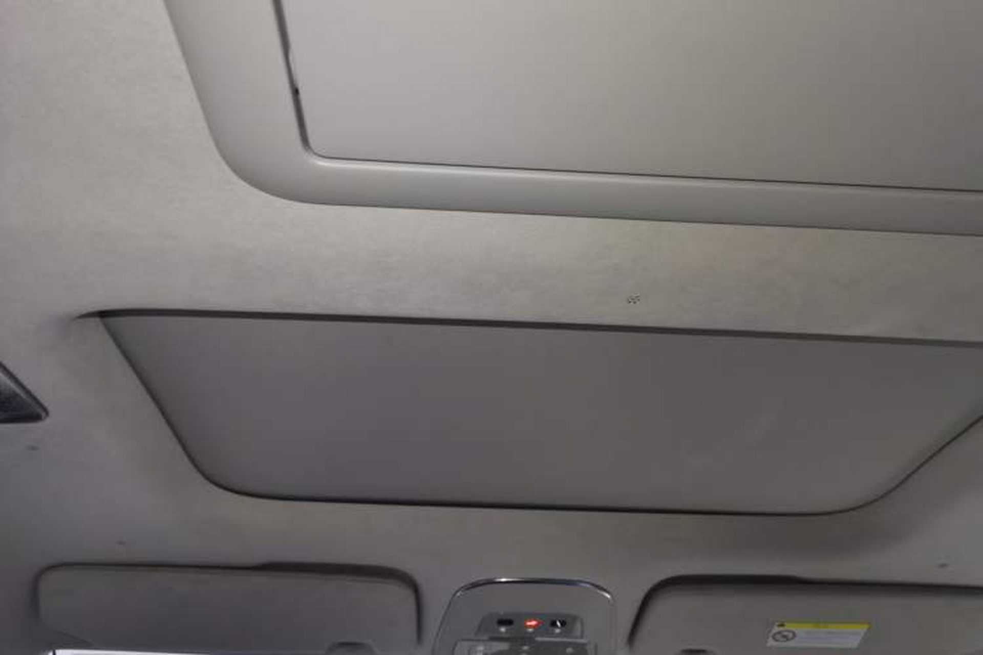 Used Volvo EM90 2025 Ultra Six-Seater Headliner
