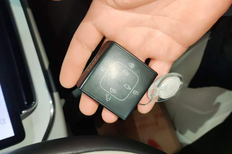 Used Volvo EM90 2025 Ultra Six-Seater Interior 1