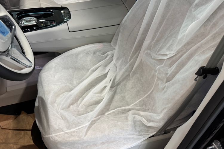 Used Volvo EM90 2025 Ultra Six-Seater Interior 1