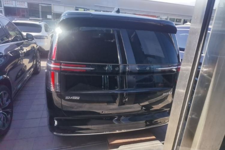 Used Volvo EM90 2025 Ultra Six-Seater Rear