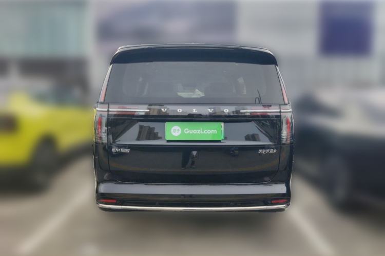 Used Volvo EM90 2025 Ultra Six-Seater Rear