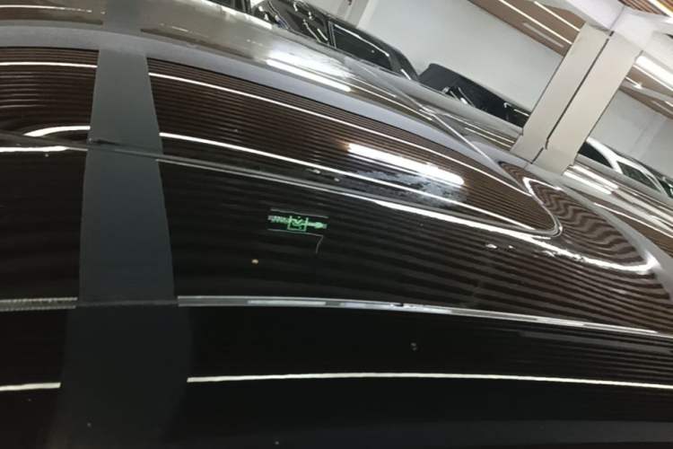 Used Volvo EM90 2025 Ultra Six-Seater Roof