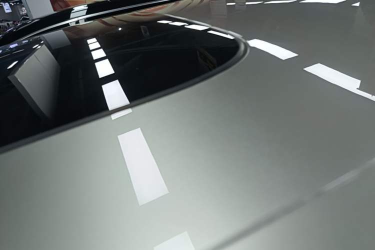 Used Volvo EM90 2025 Ultra Six-Seater Roof