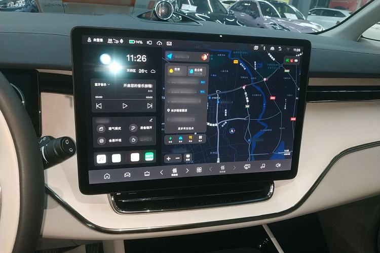 Used Volvo EM90 2025 Ultra Six-Seater Audio And AC Panel