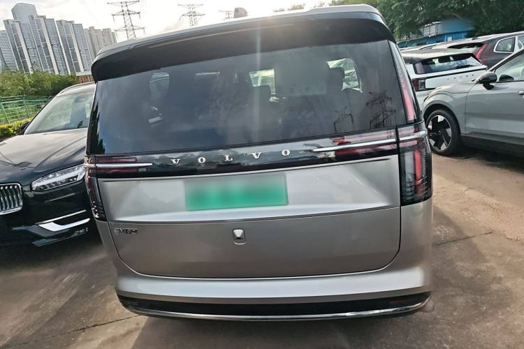 Used Volvo EM90 2025 Ultra Six-Seater Rear