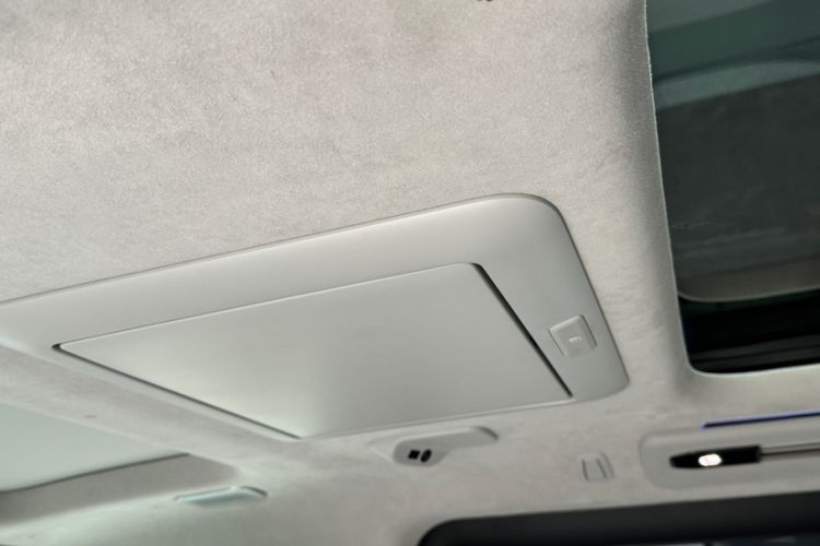Used Volvo EM90 2025 Ultra Six-Seater Interior 1