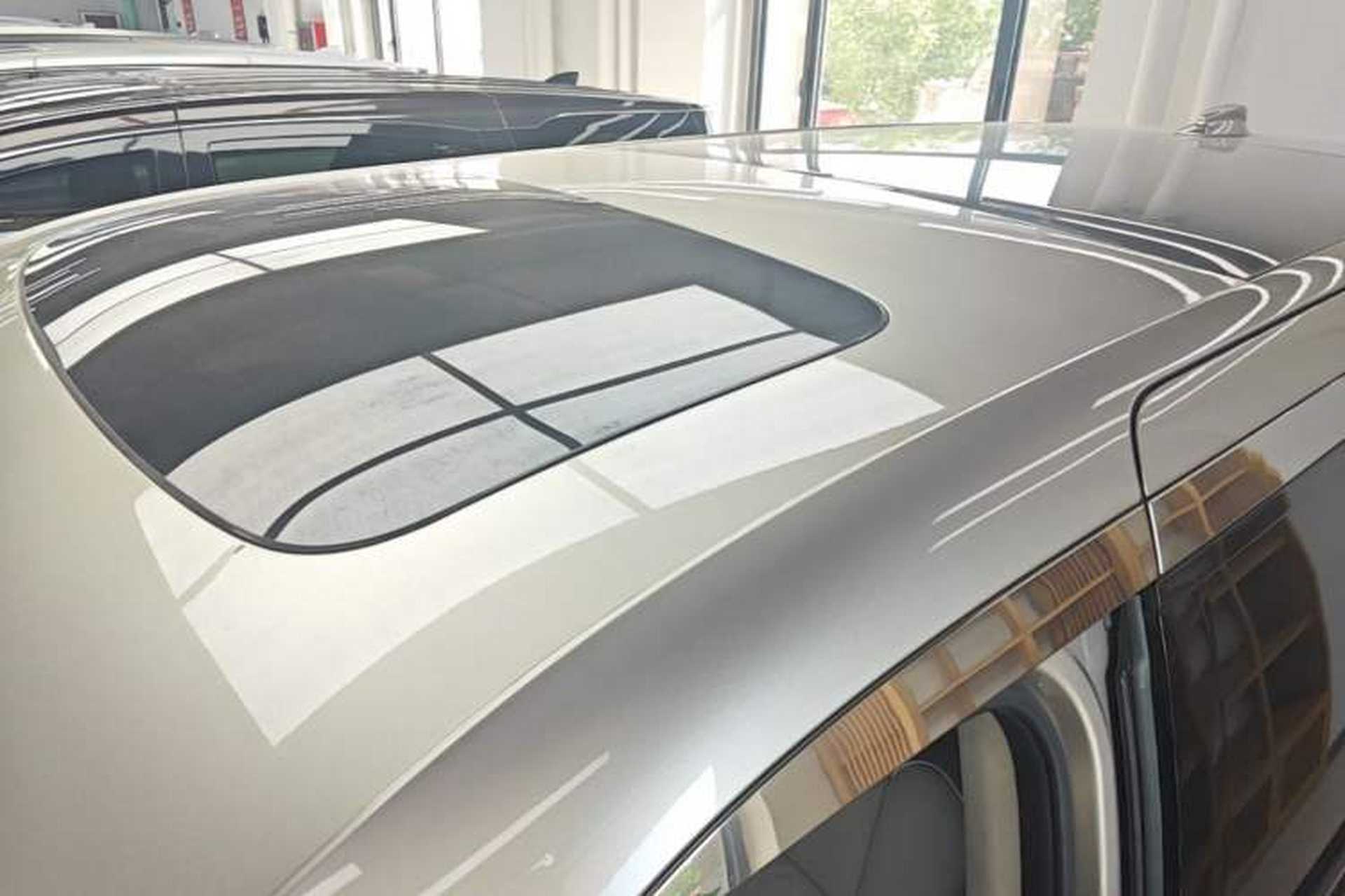 Used Volvo EM90 2025 Ultra Six-Seater Roof