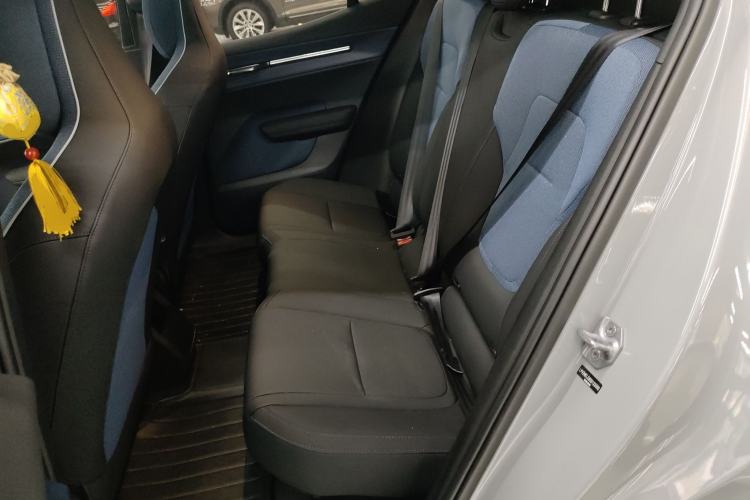 Used Volvo EX30 2025 Rear-Drive Long-Range Version Ultra Left Rear Seat