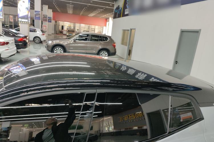Used Volvo EX30 2025 Rear-Drive Long-Range Version Ultra Roof