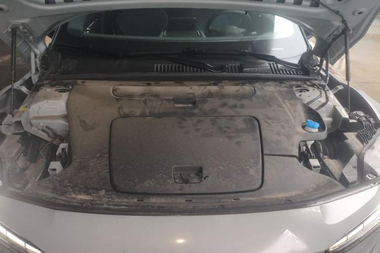 Used Volvo EX30 2025 Rear-Drive Long-Range Version Ultra Engine Bay