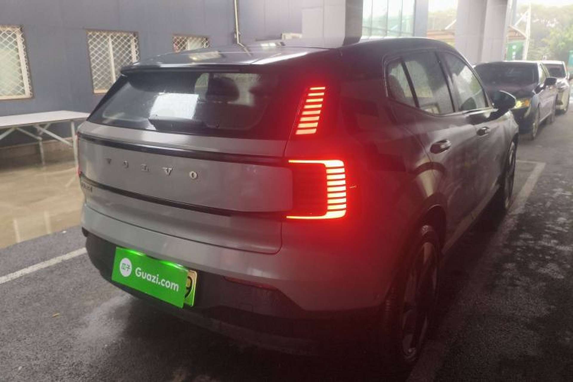 Used Volvo EX30 2025 Rear-Drive Long-Range Version Ultra Exterior 5
