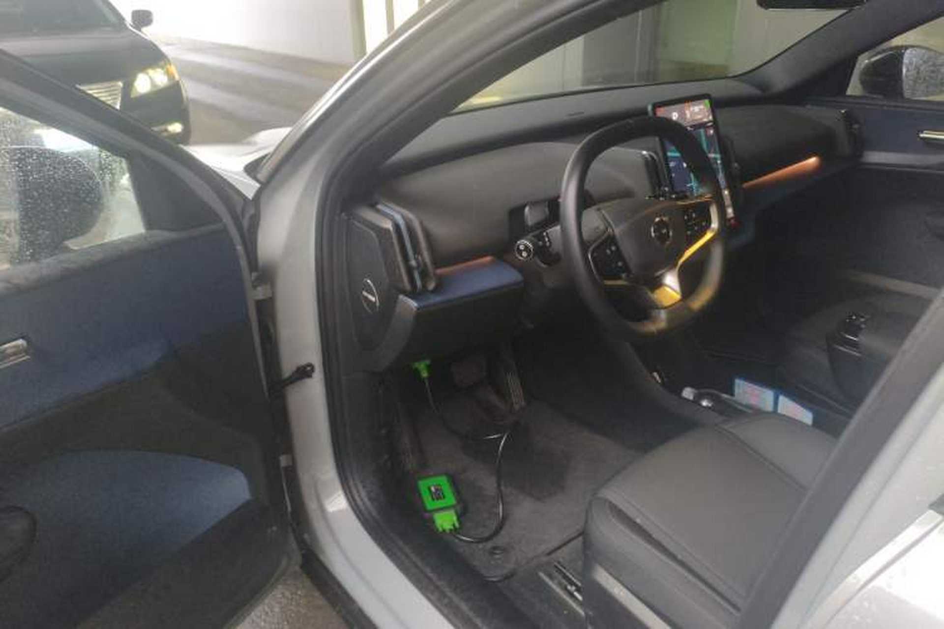Used Volvo EX30 2025 Rear-Drive Long-Range Version Ultra Interior 3