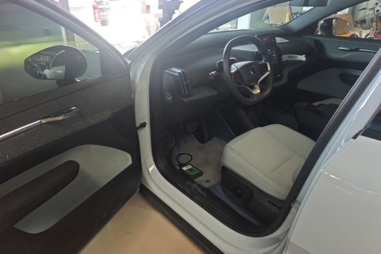 Used Volvo EX30 2025 Rear-Drive Long-Range Version Ultra Driver Seat
