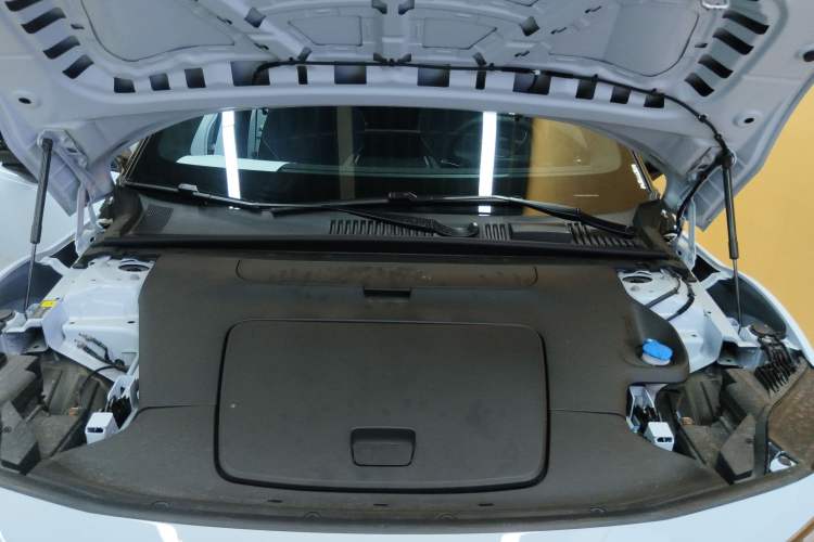 Used Volvo EX30 2025 Rear-Drive Long-Range Plus Model Engine Bay