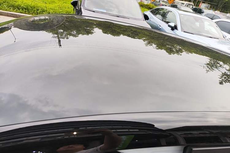 Used Volvo EX30 2025 Rear-Drive Long-Range Version Ultra Roof