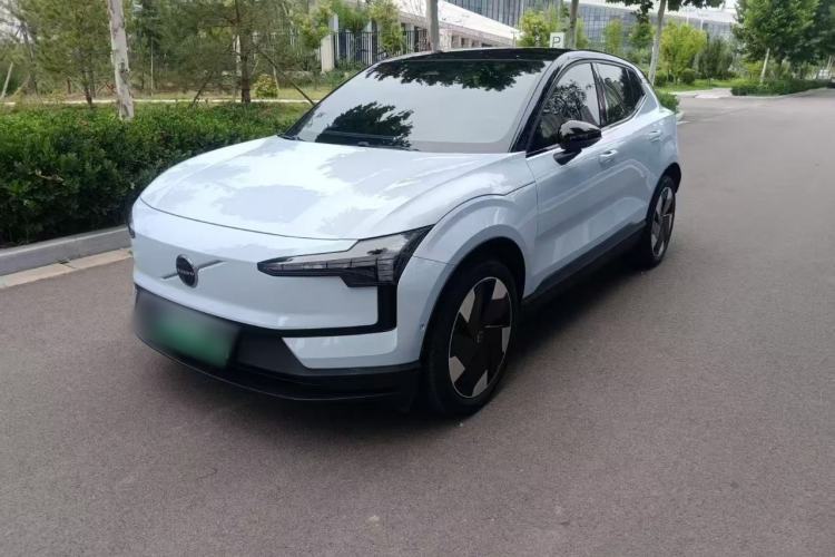 Ojetý Volvo EX30 2025 Rear-Drive Long-Range Version Ultra Guazi used car, China used car export, Used car for sale, Used  cars, Cheapest cars for sale