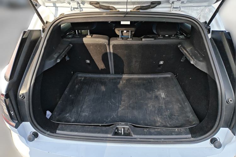 Used Volvo EX30 2025 Rear-Drive Core Trunk