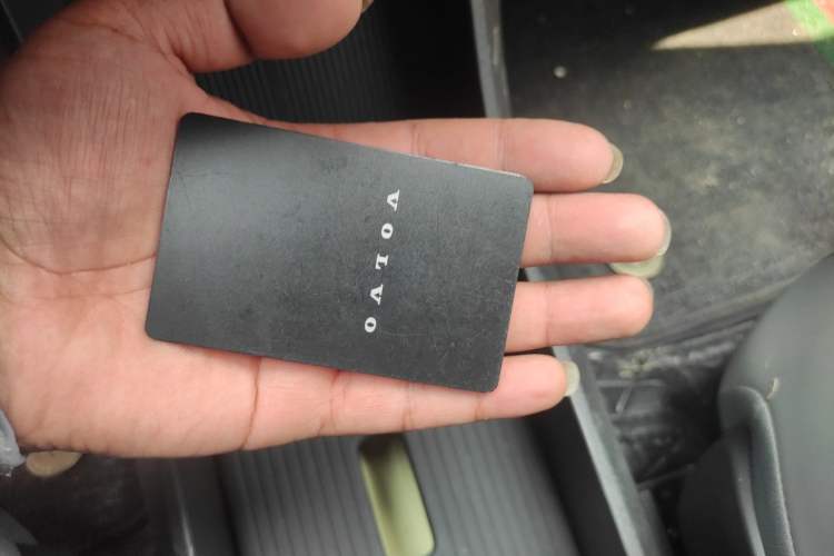 Used Volvo EX30 2025 Rear-Drive Long-Range Version Ultra Vehicle Key