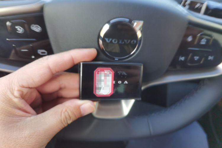 Used Volvo EX30 2025 Rear-Drive Long-Range Plus Model Vehicle Key