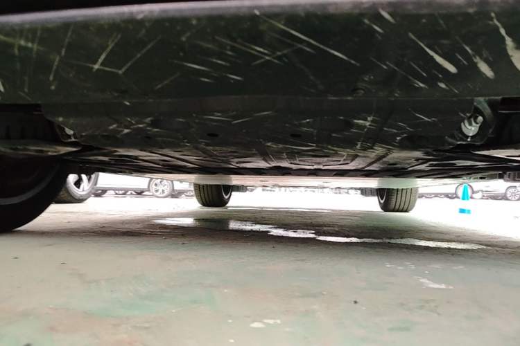 Used Volvo EX30 2025 Rear-Drive Long-Range Plus Model Chassis Rear