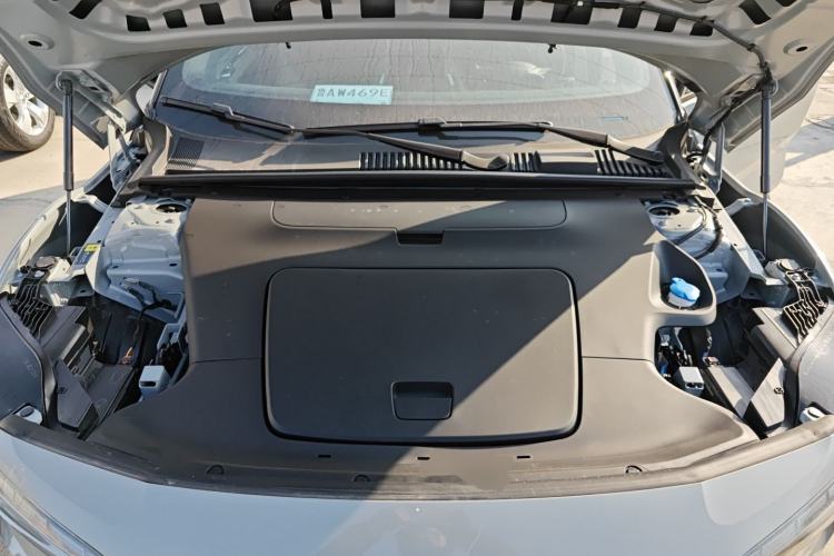 Used Volvo EX30 2025 Rear-Drive Long-Range Version Ultra Engine Bay