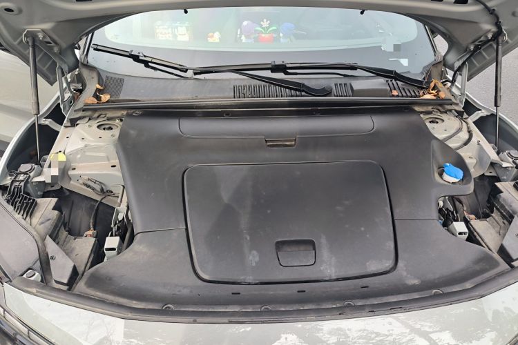 Used Volvo EX30 2025 Rear-Drive Long-Range Plus Model Engine Bay