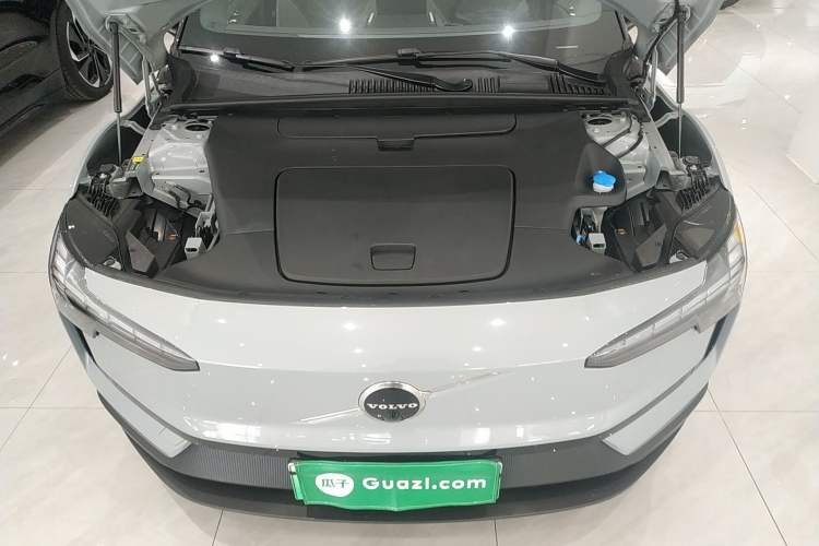 Used Volvo EX30 2025 Rear-Drive Long-Range Version Ultra Engine Bay