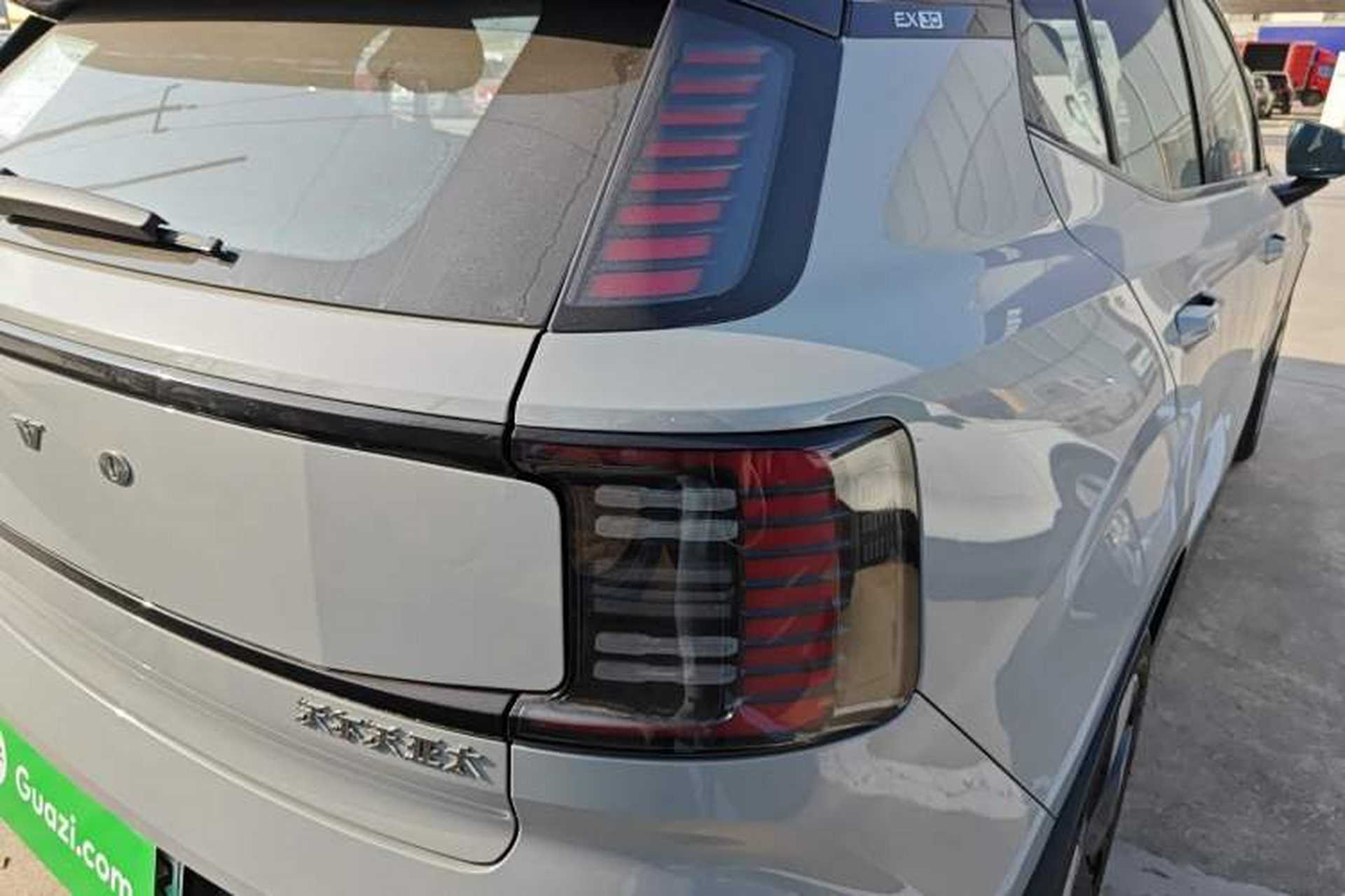 Used Volvo EX30 2025 Rear-Drive Long-Range Version Ultra Exterior 6